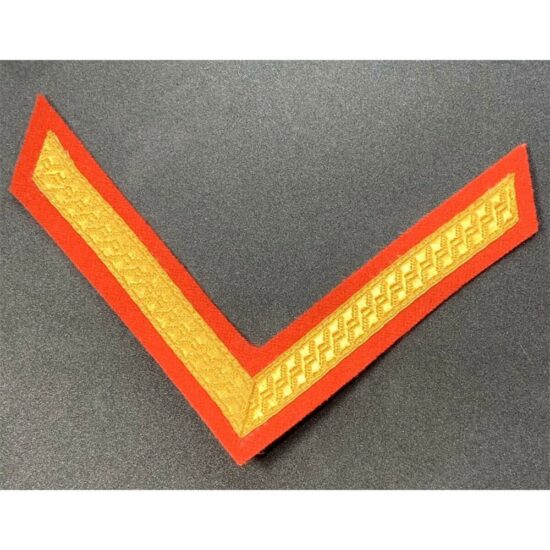 Lance-Corporal-Chevron,-1-Bar-Rank-Badge,-Mess-Dress,-Army,-Gold-on-Red